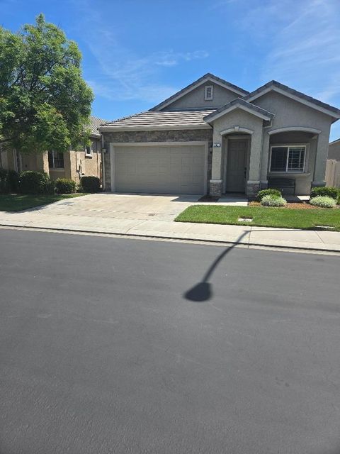 2620 Bird Rock Place Turlock CA 95380