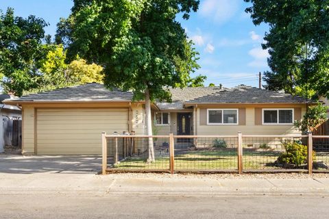 3524 Pope Avenue Sacramento CA 95821