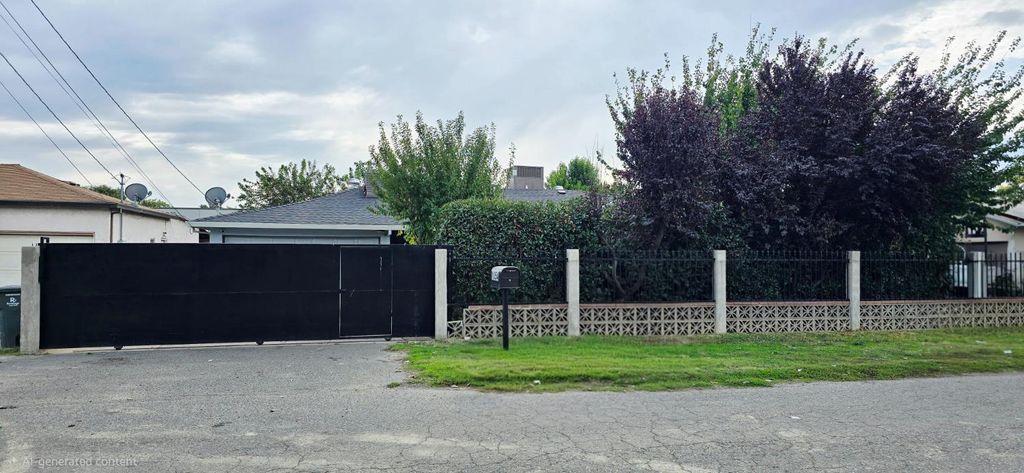 Photo of 1054 Jay Street, Olivehurst, CA 95961 (MLS # 225136659)