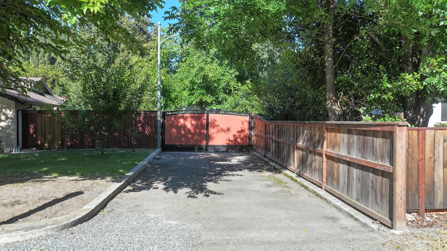 2236 Idaho Avenue