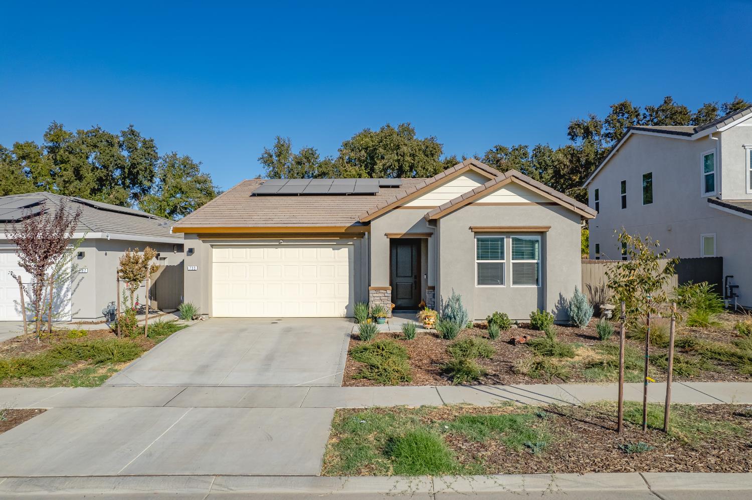 733 Pacific Grove Way