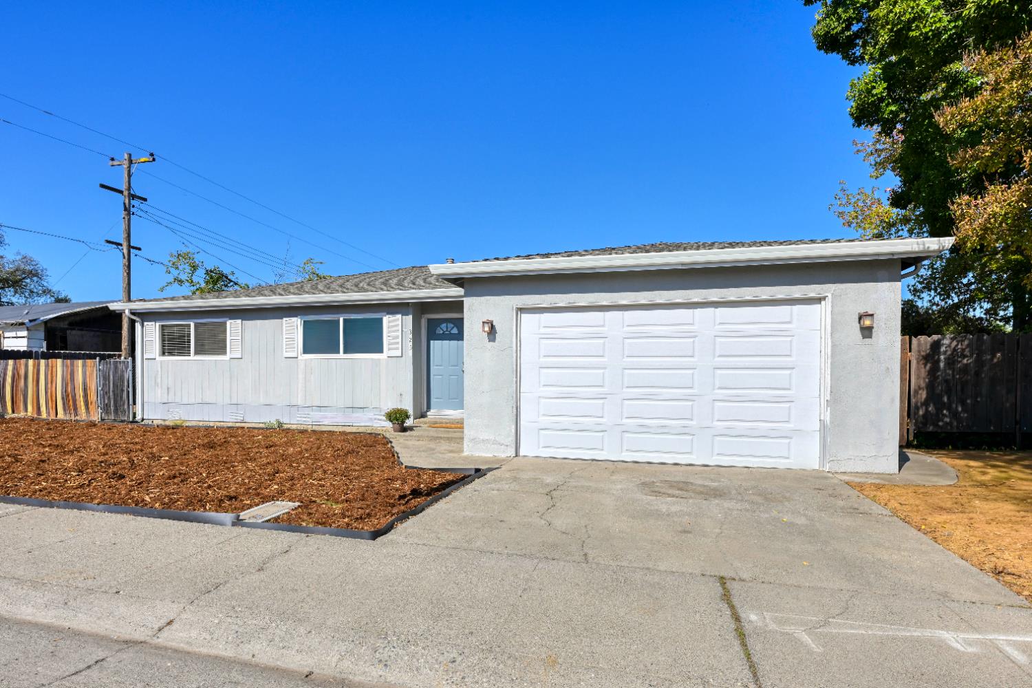 325 Archway Avenue