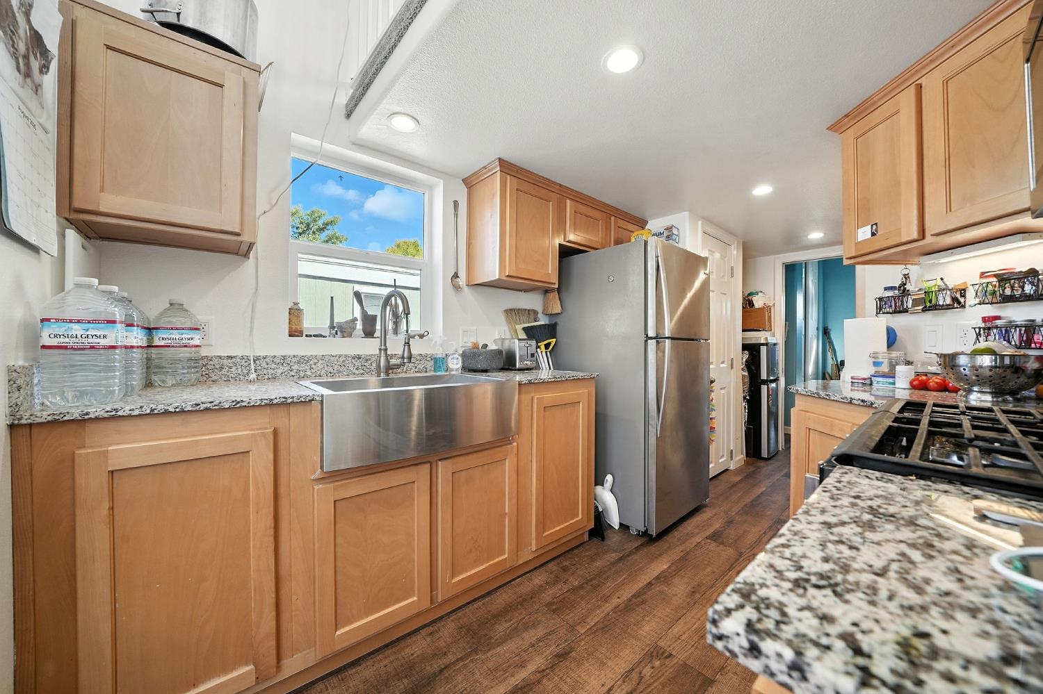 1311 W Marlette 56