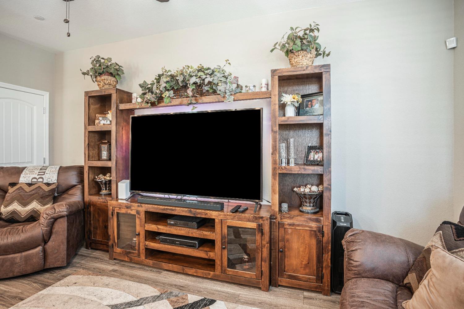 2510 Natomas Crossing Drive