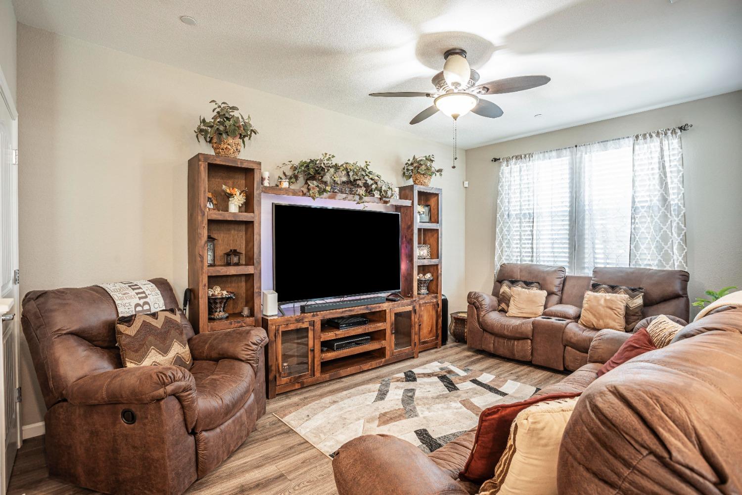 2510 Natomas Crossing Drive