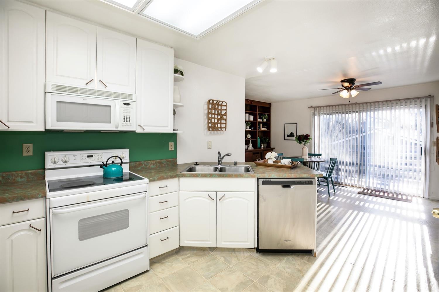 2705 Woodridge Court