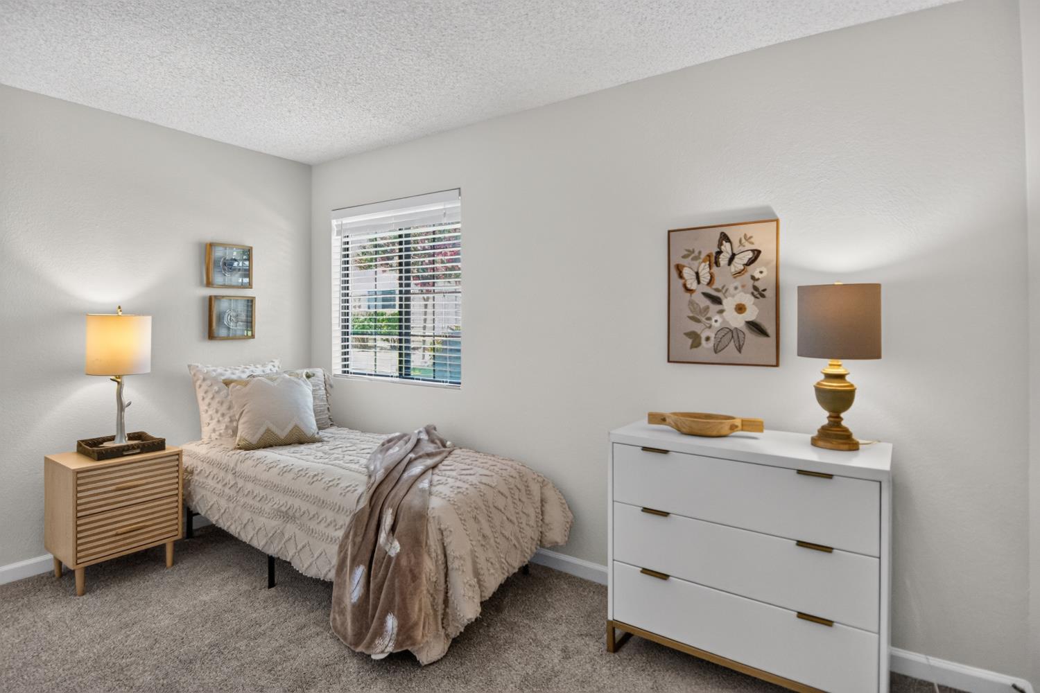 7445 Auburn Oaks Court O