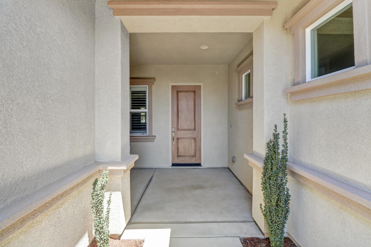4201 Mockingbird Court