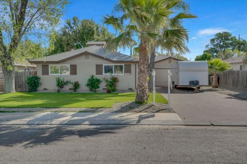 300 S 7th Street, Patterson, CA 95363 - MLS#: 224124126