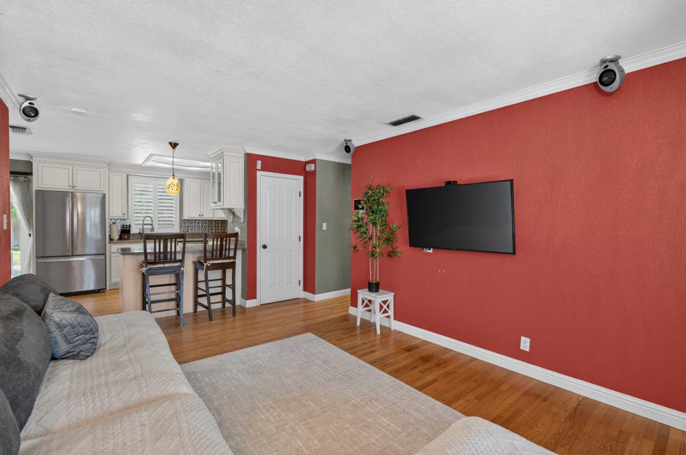 4534 Cedarwood Way