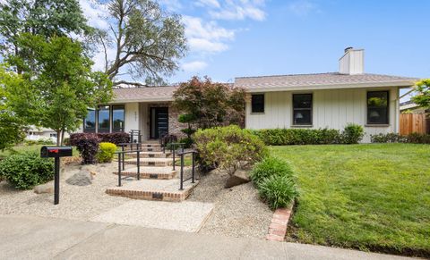 6901 Lincoln Creek Circle Carmichael CA 95608