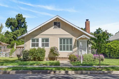 221 Cross Street Woodland CA 95695