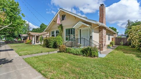 221 Cross Street Woodland CA 95695