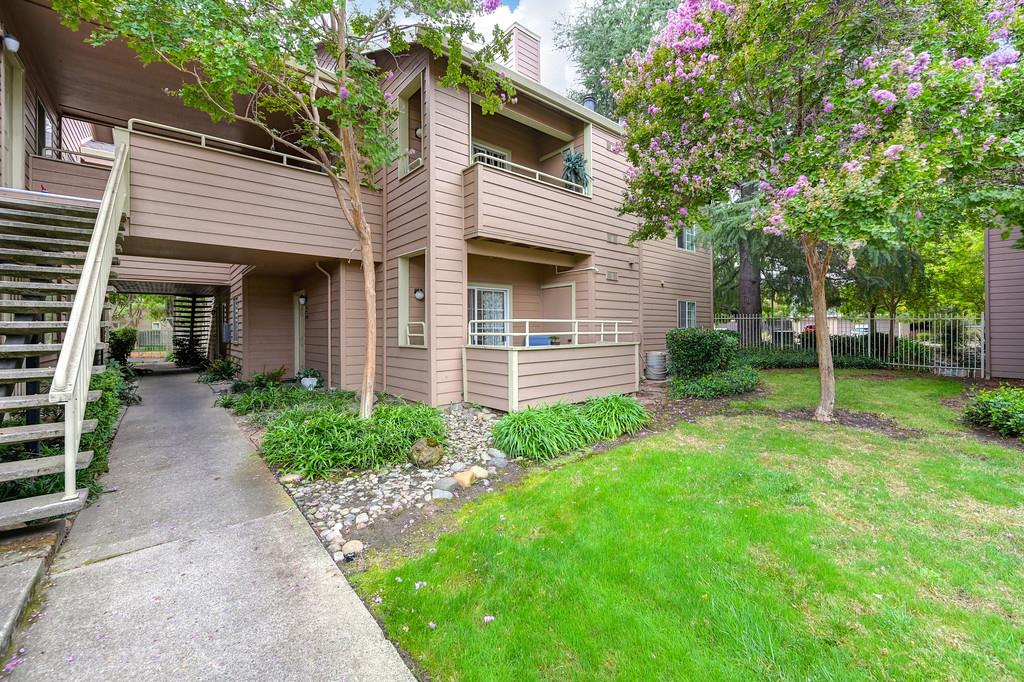 11150 Trinity River Drive 59