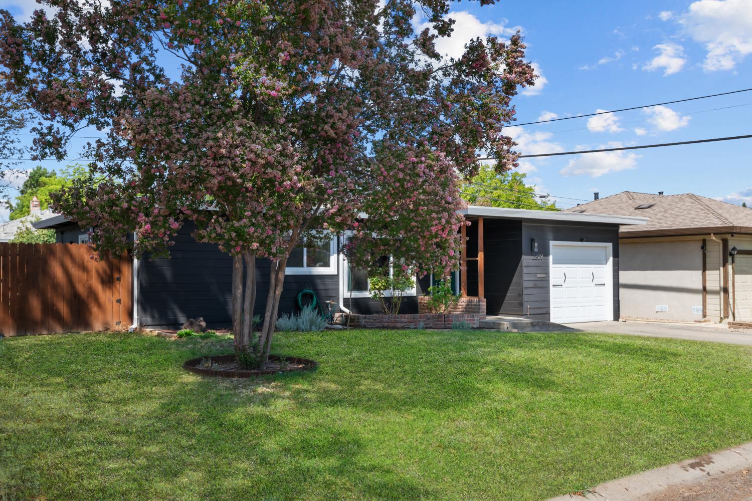2209 Tevis Road