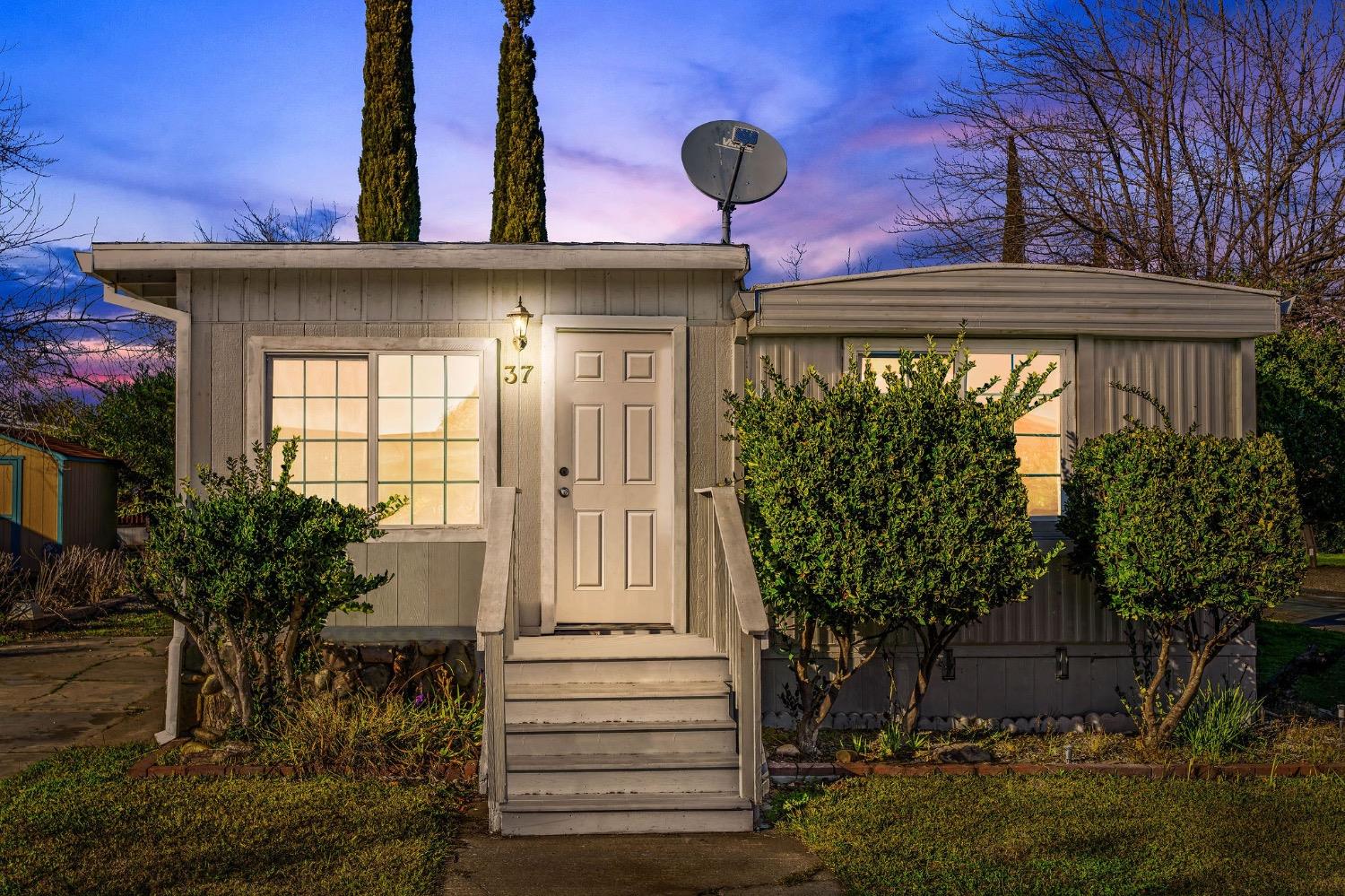 2000 Camanche Road 37