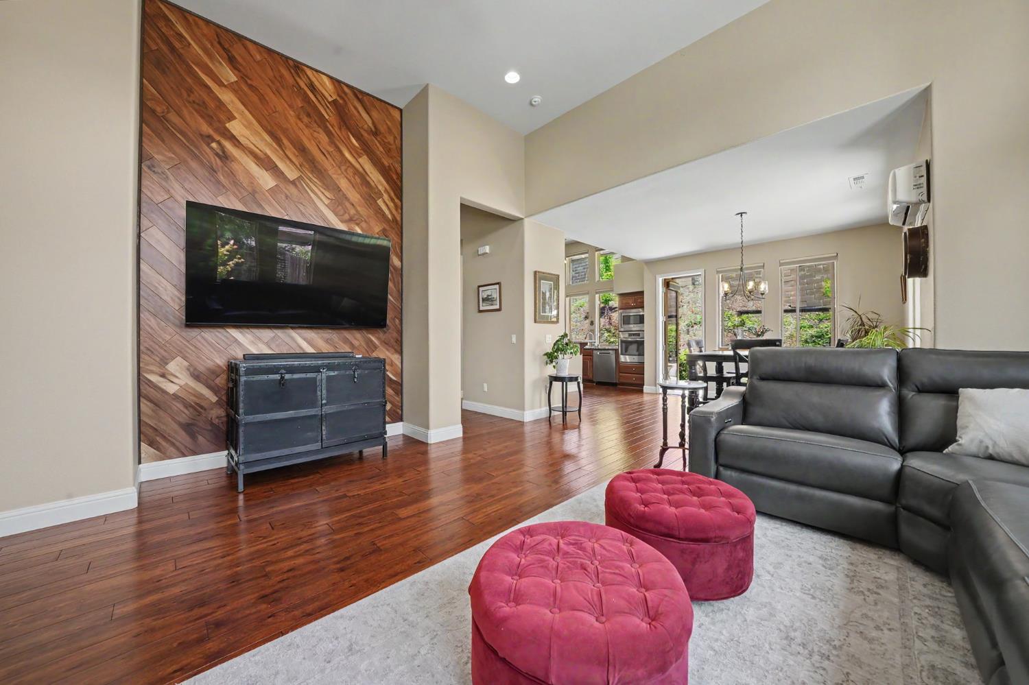 2031 Thomas Drive