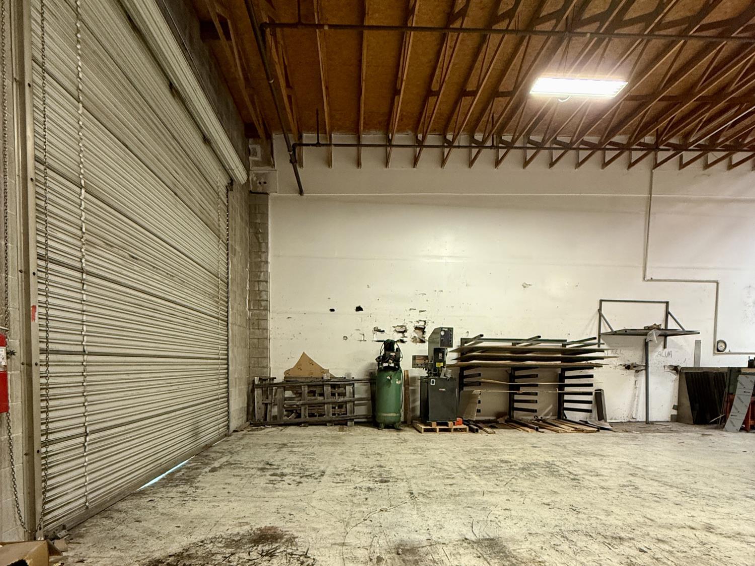 110 Spring Hill Drive 8-9