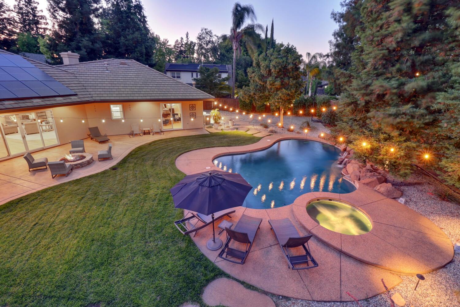 4900 Saint Augustine Drive