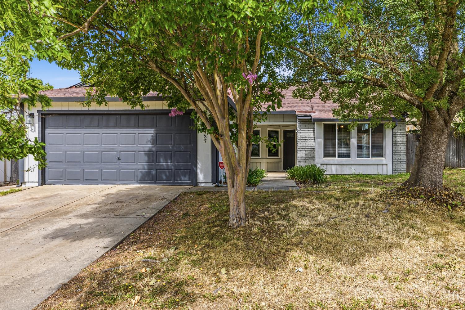 7737 Antelope Hills Dr