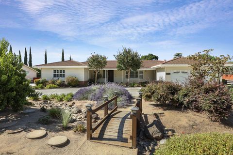 6796 E Woodward Avenue Manteca CA 95337