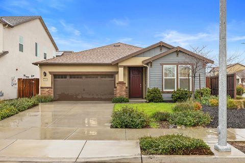 1640 Carrara Lane Ripon CA 95366