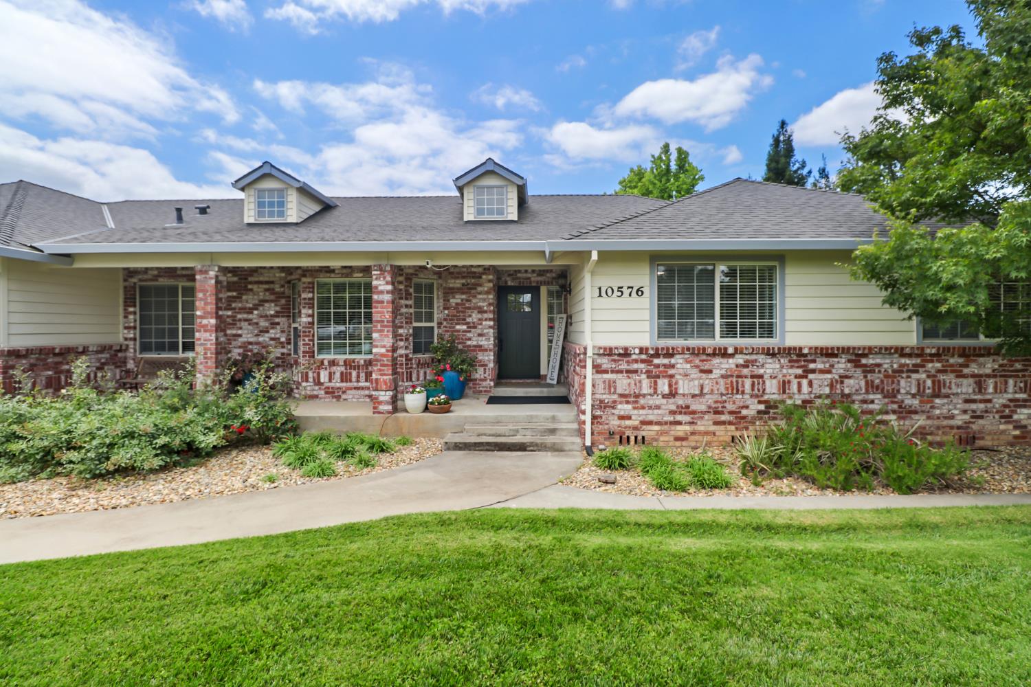 10576 Sheldon Road
