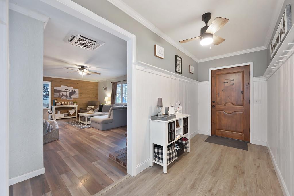 16485 Rolling Oaks Ct