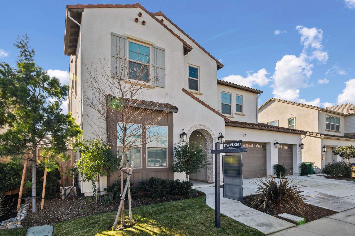 2830 Mcintosh Drive