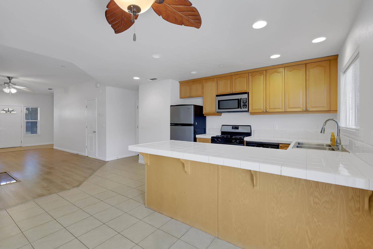 427 Hetherington Circle