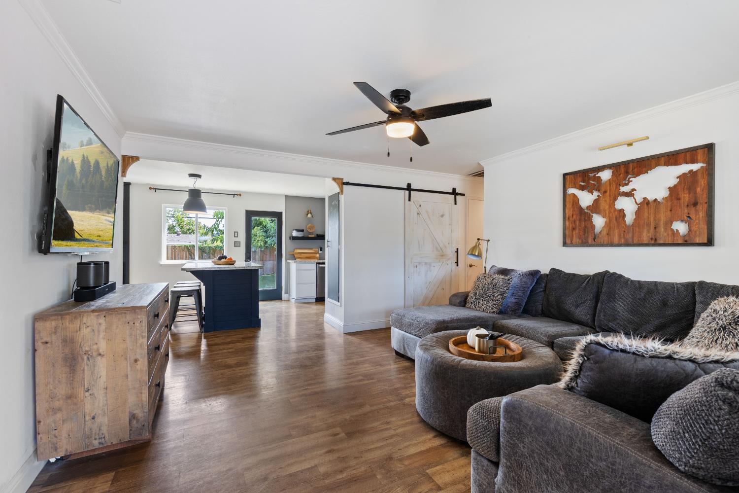 167 Price Way