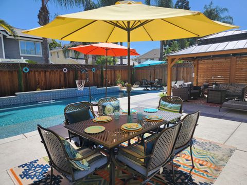 2646 2646 Ozark Drive Tracy CA 95304