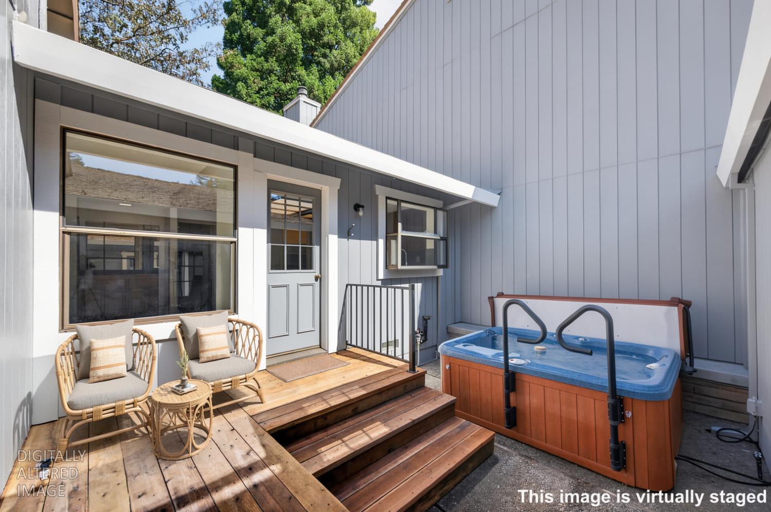 3253 Topaz Lane