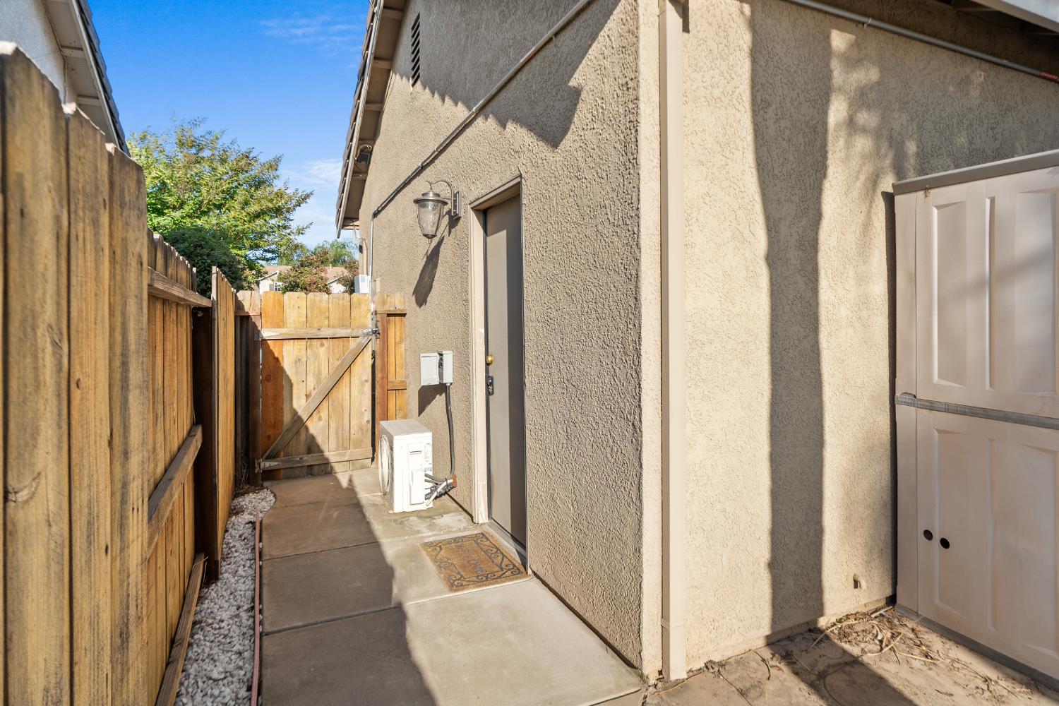 Merced, California 95348, United States, 5 Bedrooms Bedrooms, ,3 BathroomsBathrooms,Residential,Active,143745