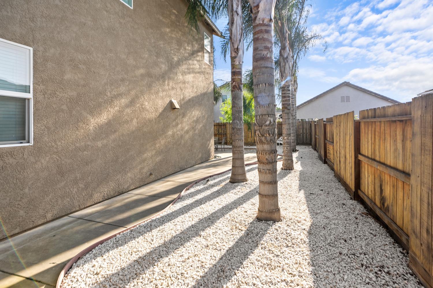 Merced, California 95348, United States, 5 Bedrooms Bedrooms, ,3 BathroomsBathrooms,Residential,Active,143745