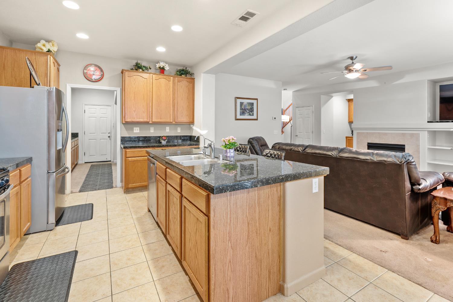 Merced, California 95348, United States, 5 Bedrooms Bedrooms, ,3 BathroomsBathrooms,Residential,Active,143745