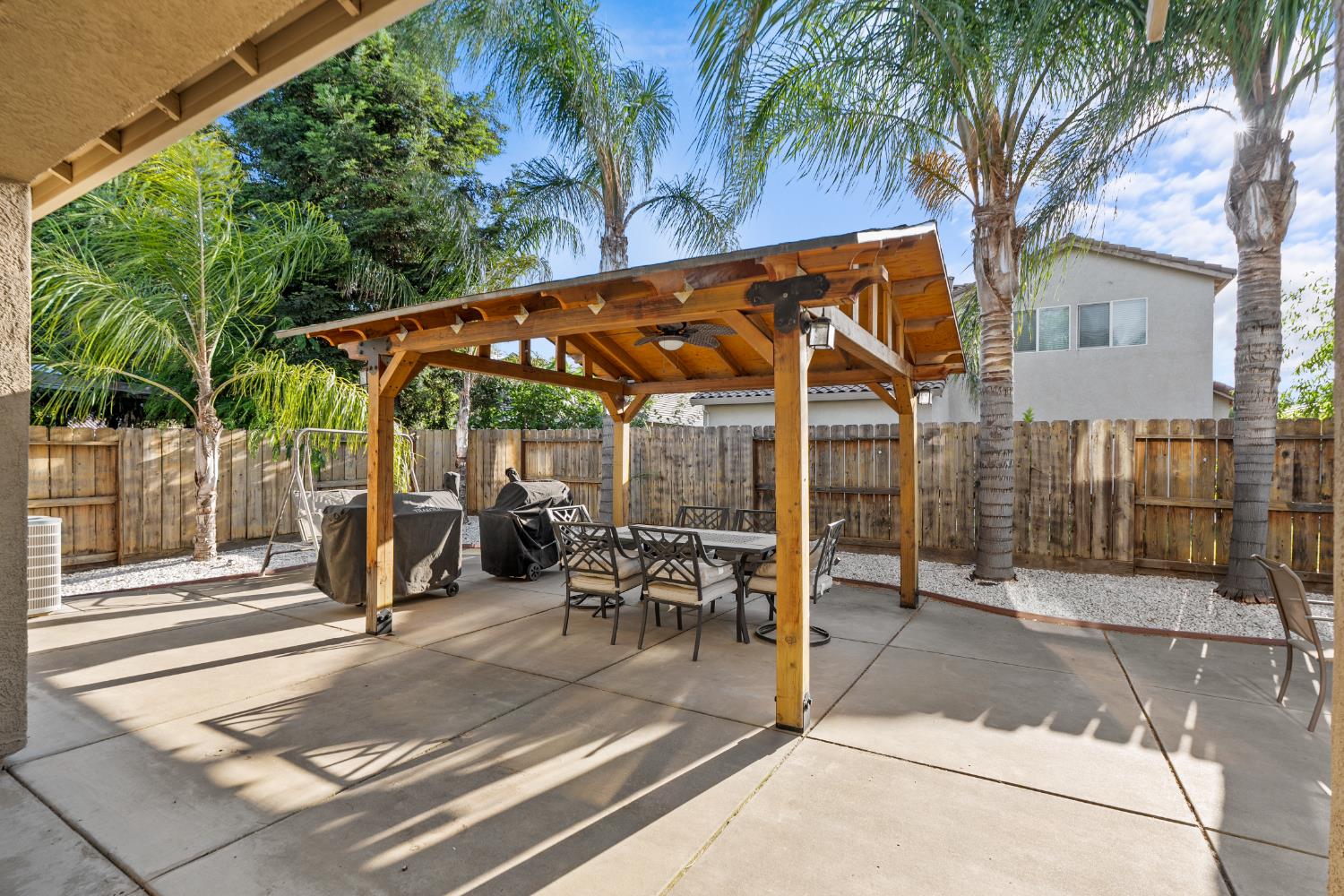 Merced, California 95348, United States, 5 Bedrooms Bedrooms, ,3 BathroomsBathrooms,Residential,Active,143745