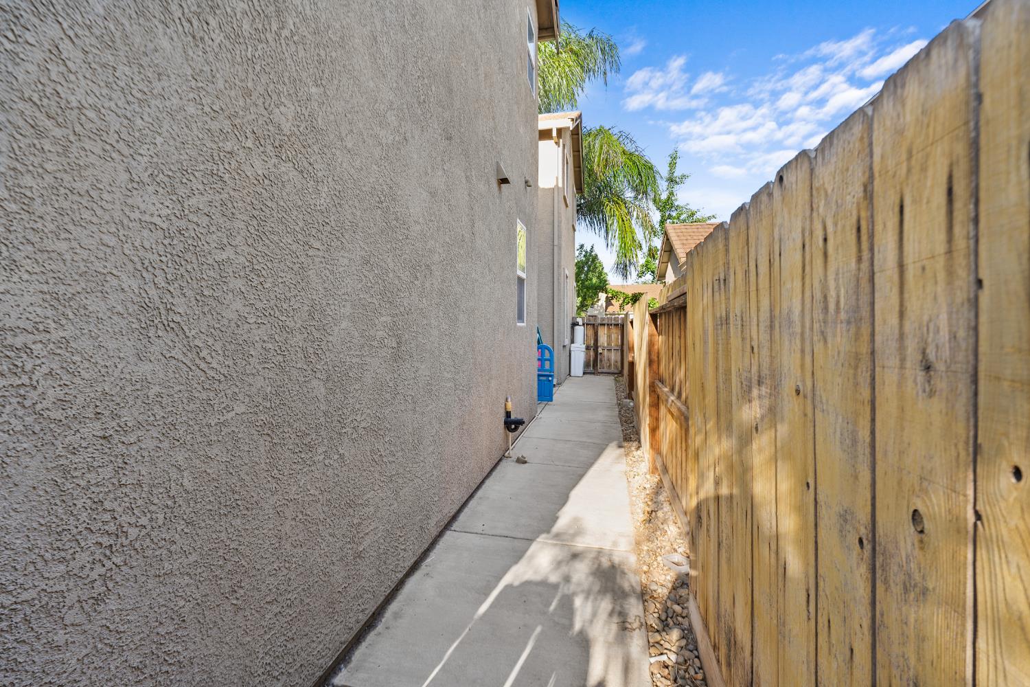 Merced, California 95348, United States, 5 Bedrooms Bedrooms, ,3 BathroomsBathrooms,Residential,Active,143745