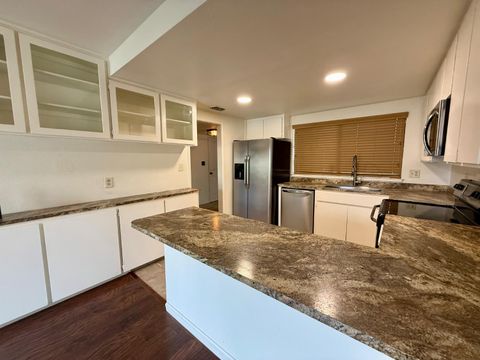 1720 Plaza De San Joaquin Modesto CA 95350