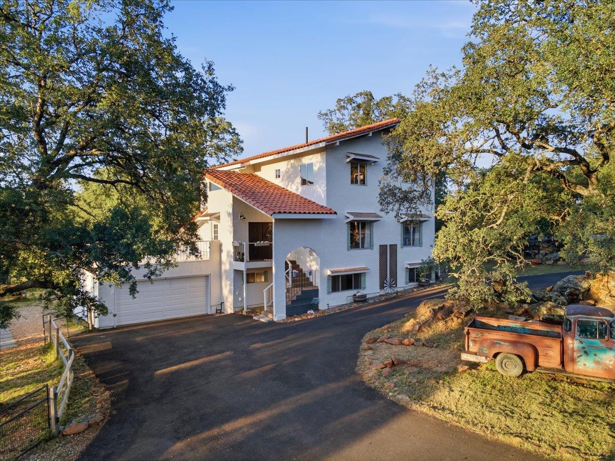 7944 Crystal Boulevard