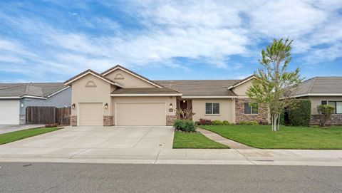 962 Stampede Trail Galt CA 95632