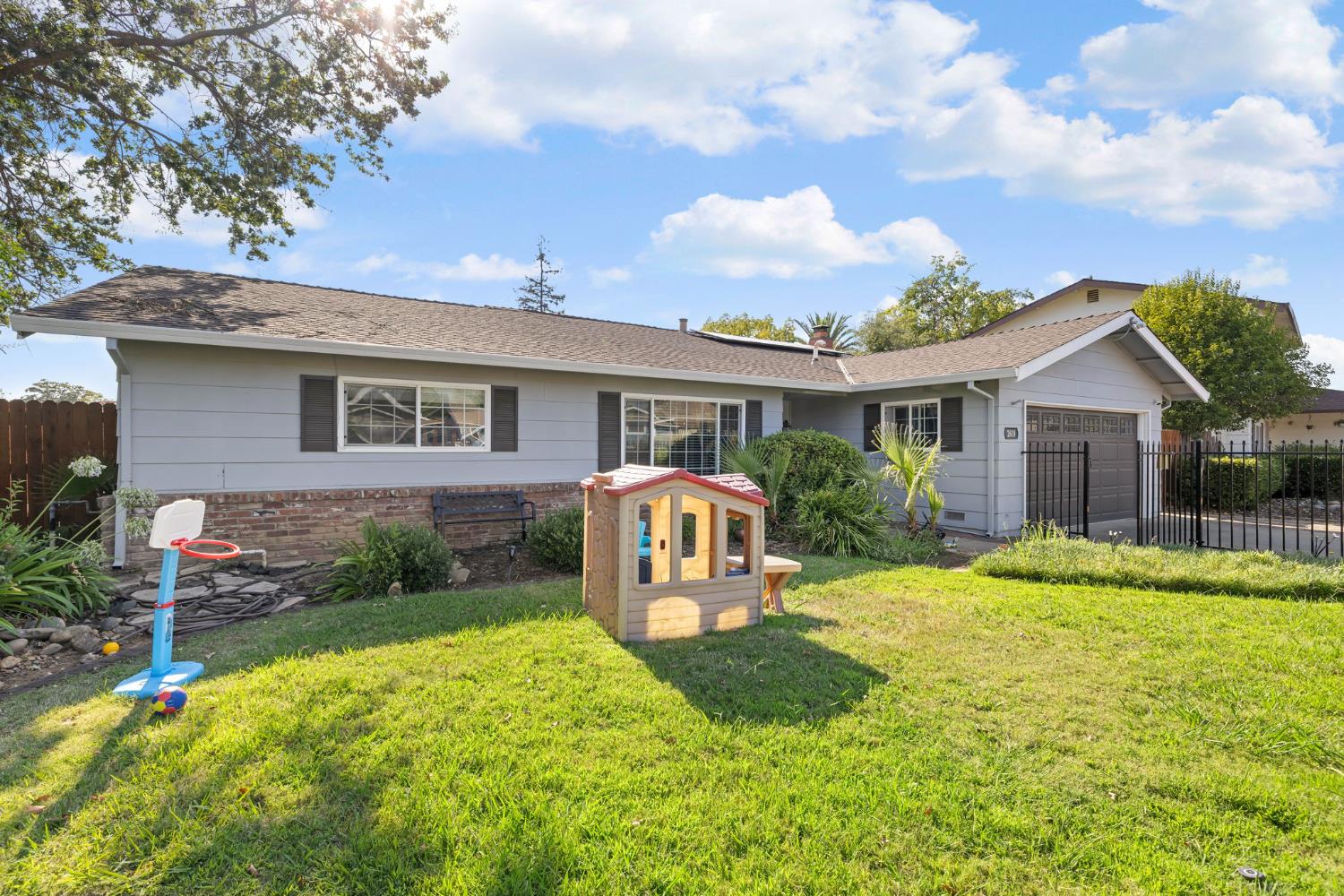 2618 Don Juan Drive