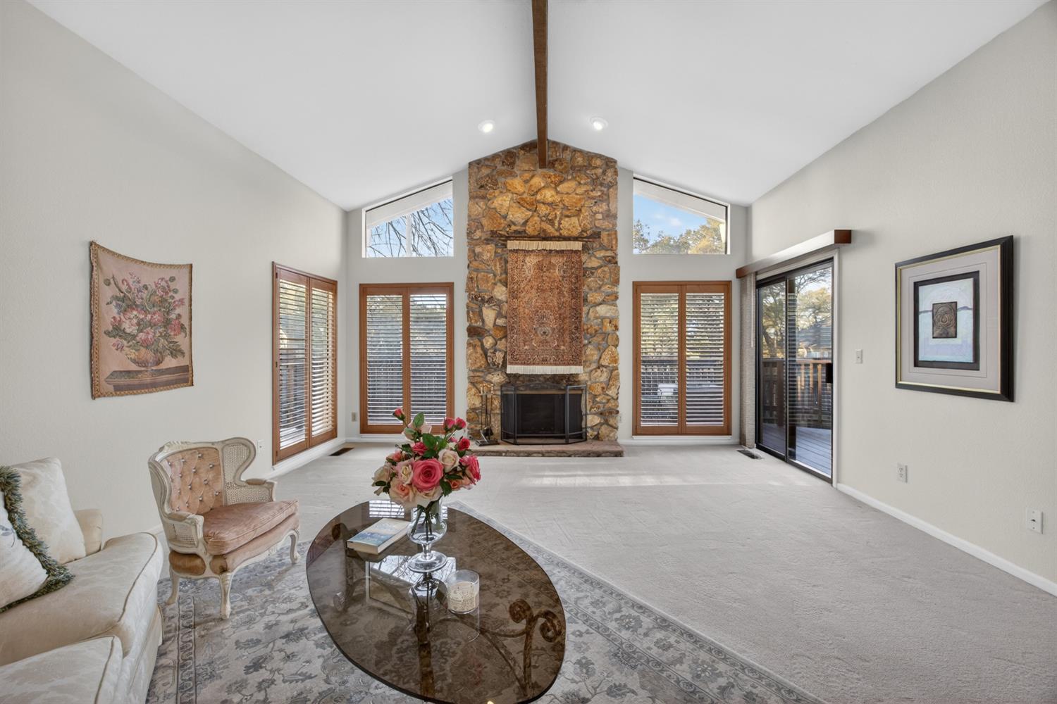 124 Winding Canyon Ln