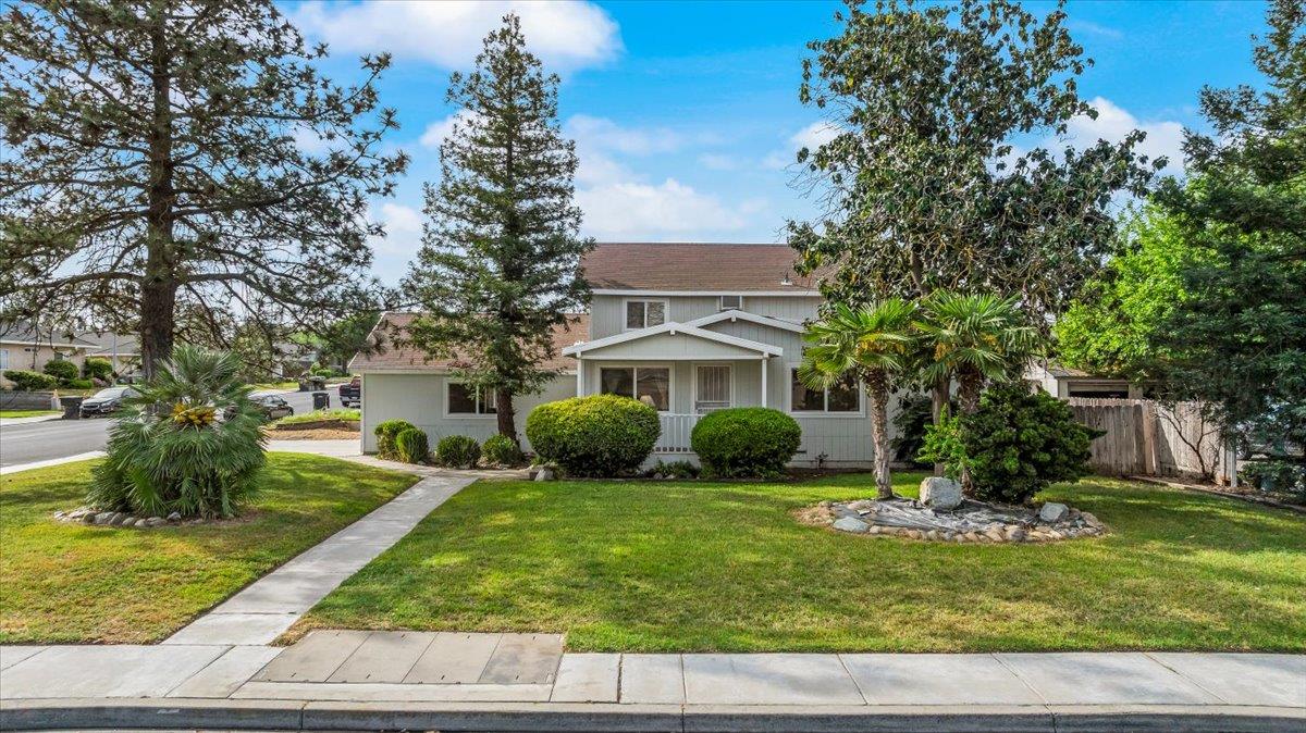 572 Pedersen Road