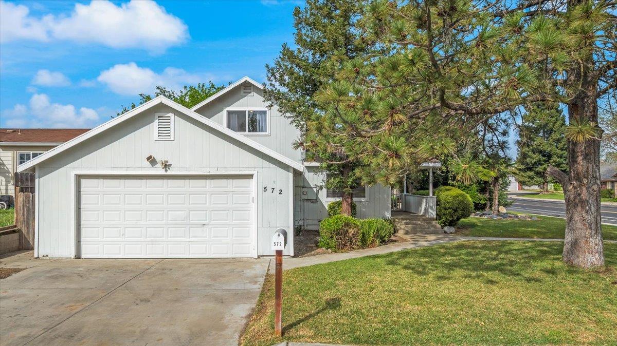 572 Pedersen Road