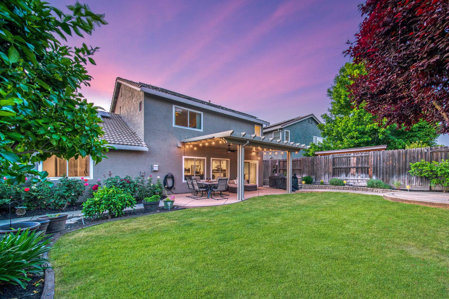 2569 Avocet Way