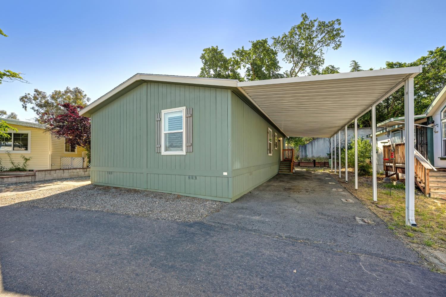 53 Saxton Circle 53