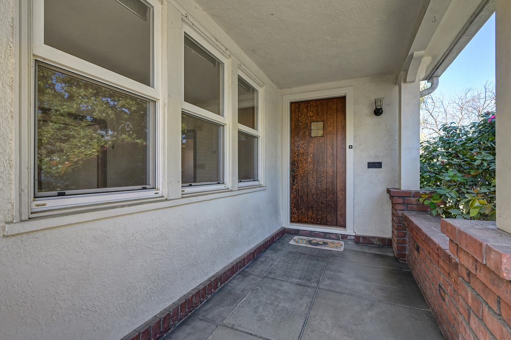 3552 Folsom Boulevard