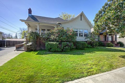 3552 Folsom Boulevard Sacramento CA 95816