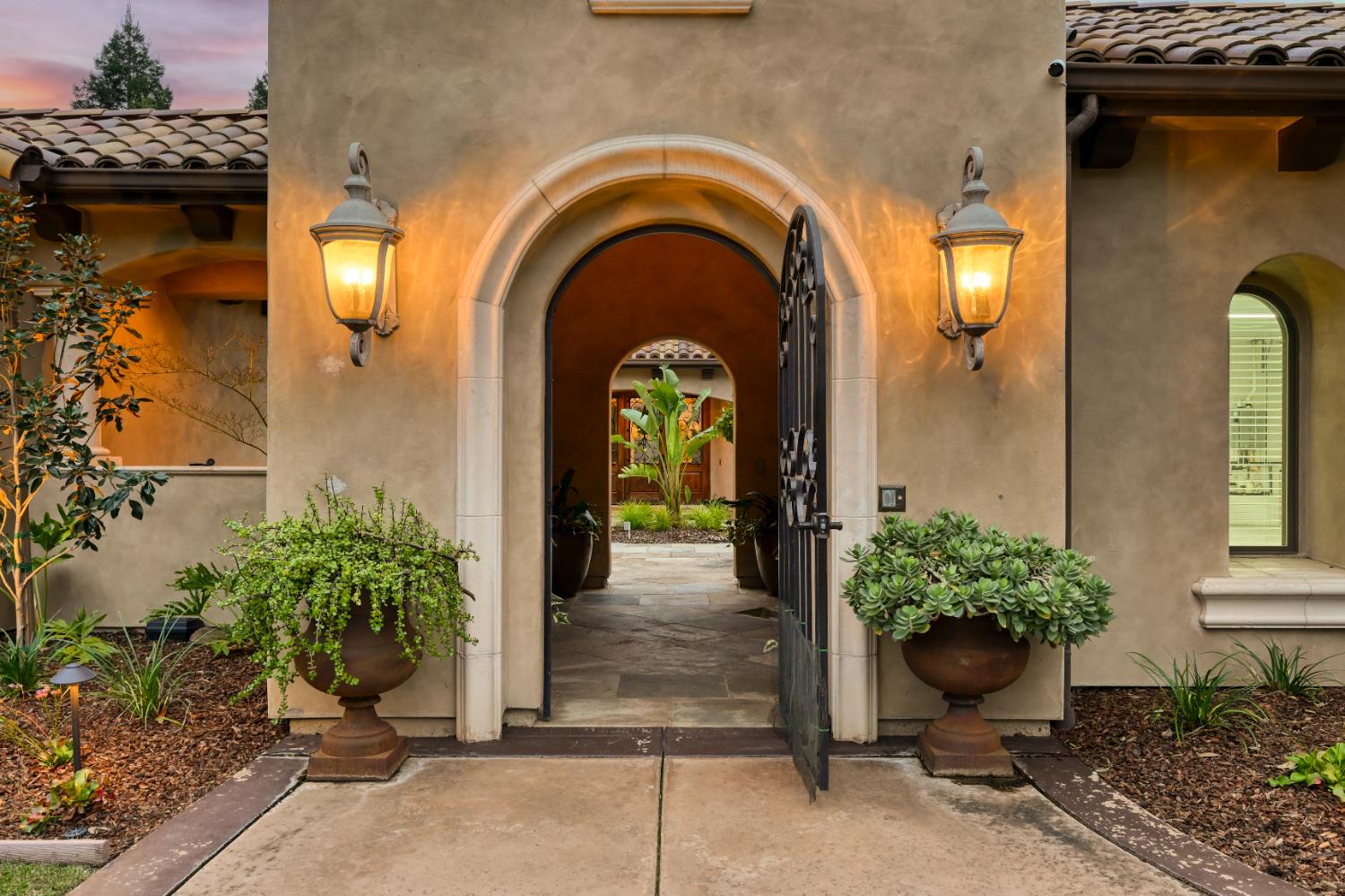 3312 Vista De Madera